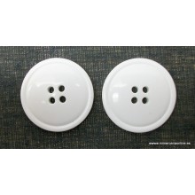 Botón blanco 4 agujeros, 18 mm